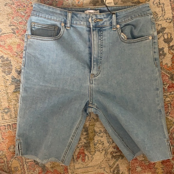 Bermuda Jean shorts - Picture 1 of 2